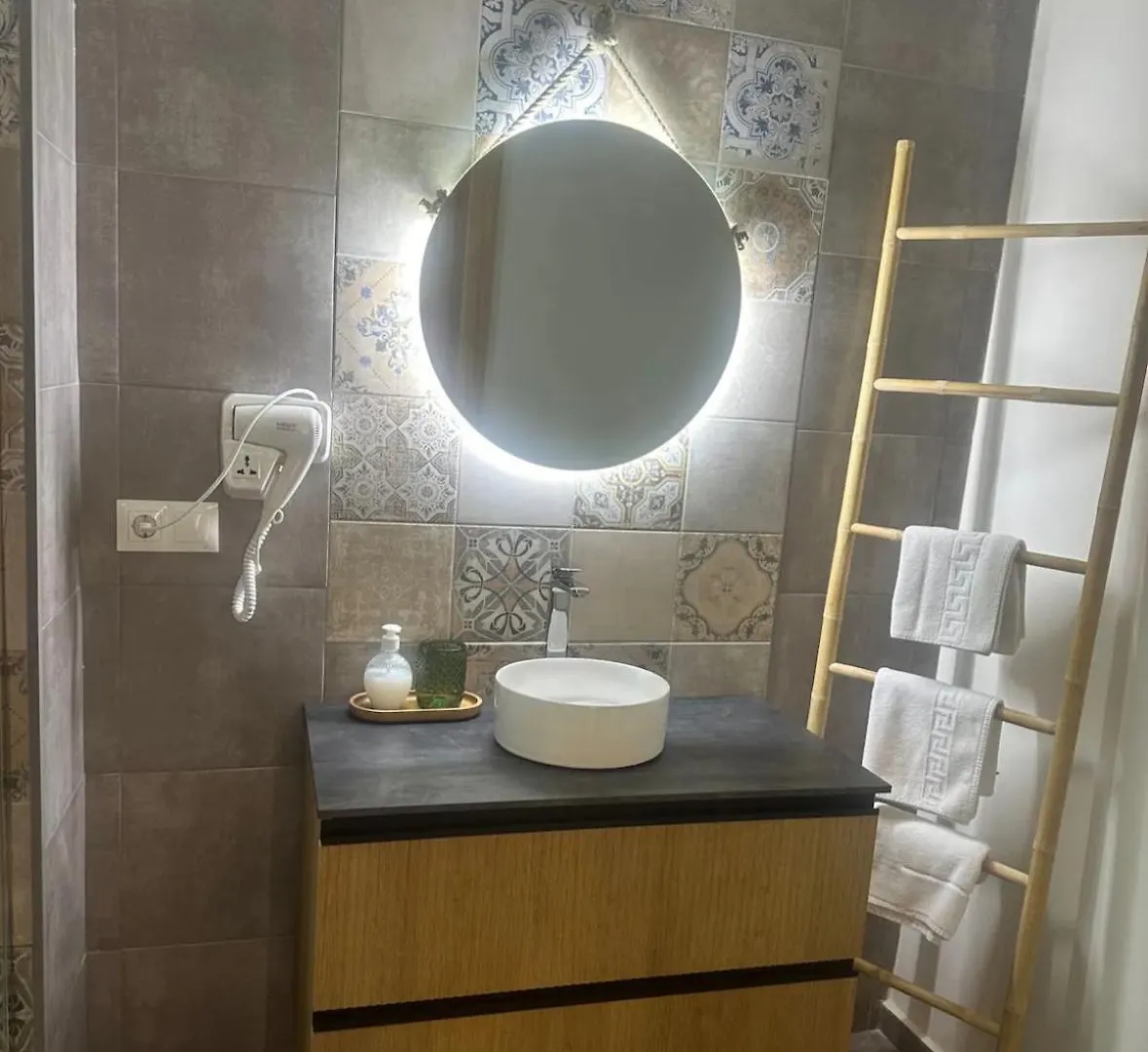 Rocio Rooms 1 Marbella